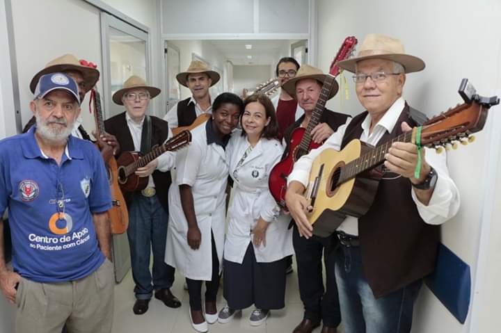 Orquestra de Viola e o CAPC no Hospital HU Londrina